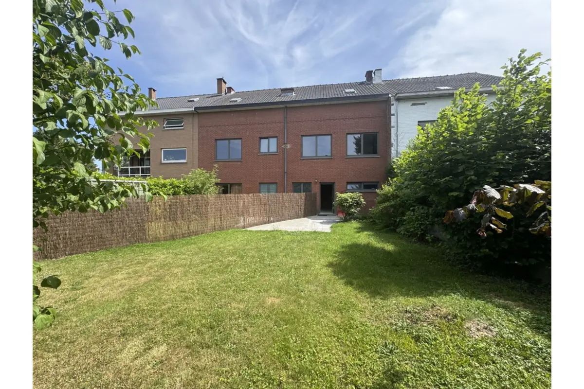 Appartement à louer à Waterloo 1410 1650.00€ 3 chambres 140.00m² - Annonce 546018