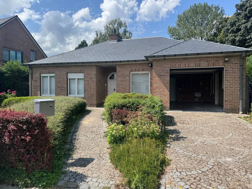 Maison à louer à Rhode-Saint-Genese 1640 1950.00€ 3 chambres 165.00m² - Annonce 546619