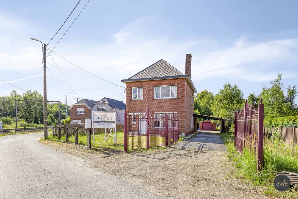 Huis te  koop in Begijnendijk 3130 285000.00€ 3 slaapkamers m² - Zoekertje 547373