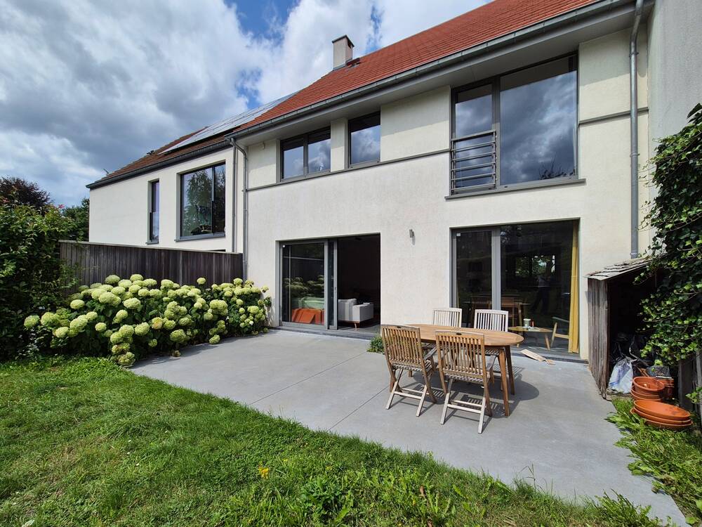 Maison à louer à Genval 1332 2100.00€ 4 chambres 190.00m² - Annonce 548933