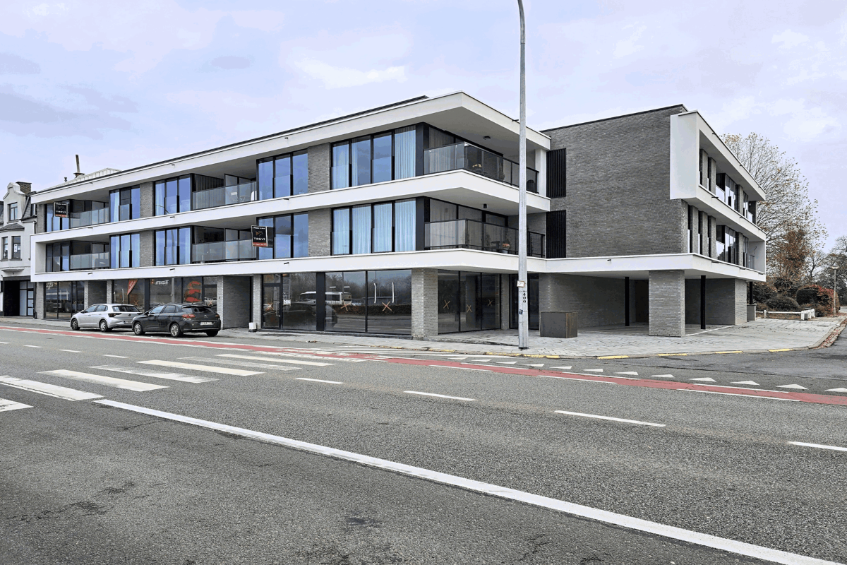 Commerce à vendre à Asse 1730 180000.00€  chambres 130.00m² - Annonce 549746