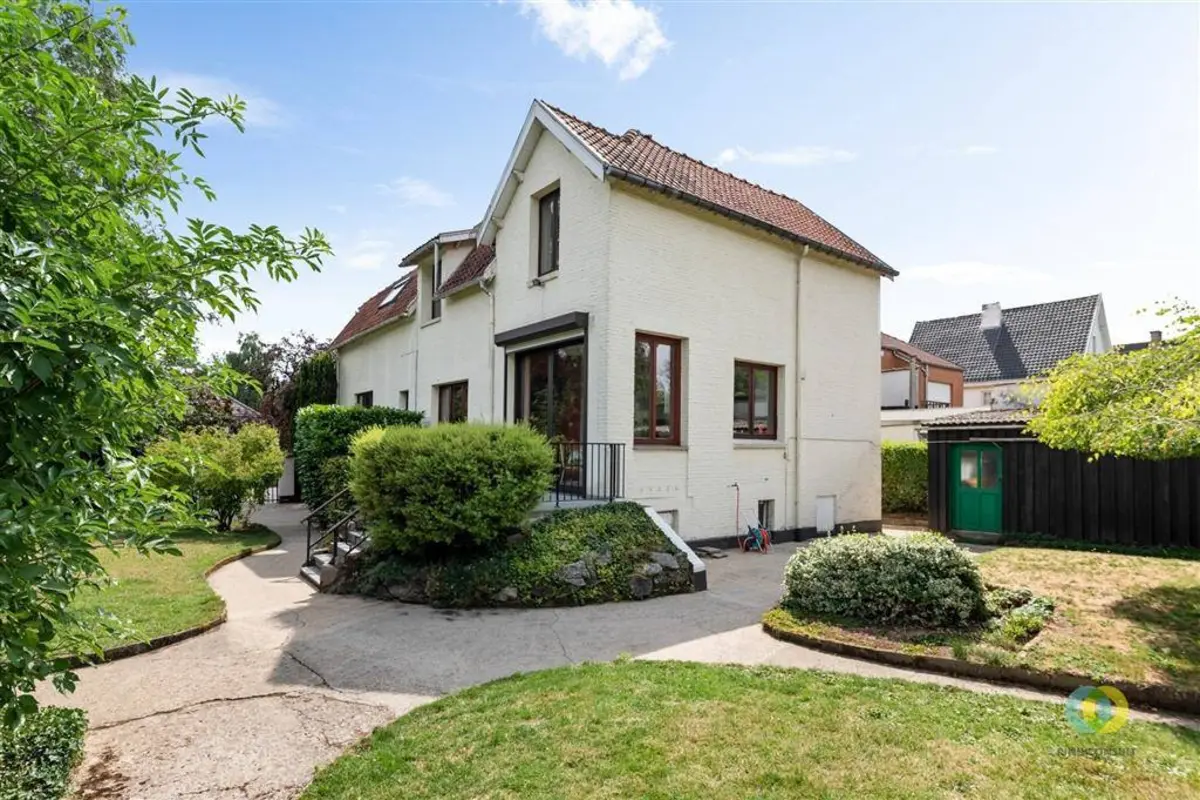 Villa te  koop in Grimbergen 1850 725000.00€ 4 slaapkamers 250.00m² - Zoekertje 549873