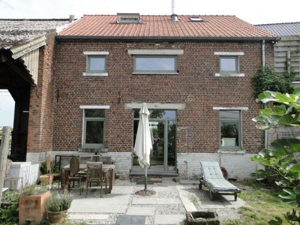 Maison à vendre à Beauvechain 1320 345000.00€ 3 chambres 166.00m² - Annonce 549626