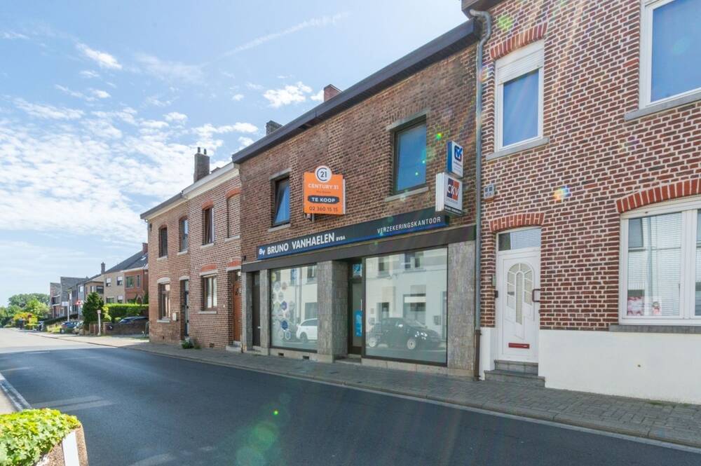 Immeuble de rapport - Immeuble à appartement à vendre à Buizingen 1501 395000.00€ 4 chambres 190.00m² - Annonce 550259