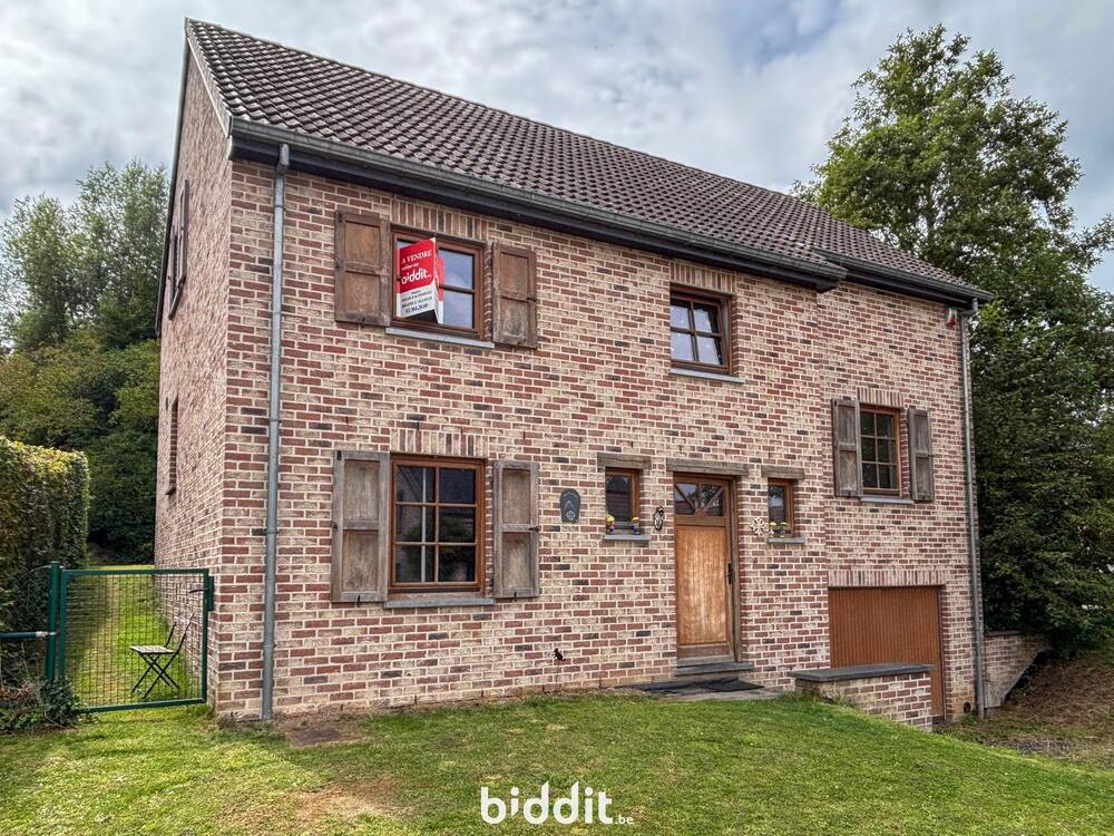 Maison à vendre à Braine-l'Alleud 1420 330000.00€ 4 chambres 157.00m² - Annonce 551237