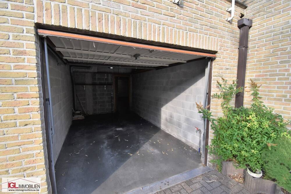 Parking / garage à vendre à Asse 1730 25000.00€  chambres m² - Annonce 550727
