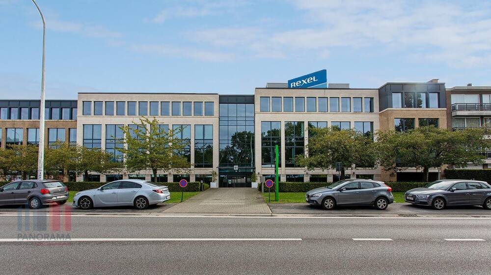 Commerce à louer à Zellik 1731 3710.00€  chambres 371.00m² - Annonce 550666