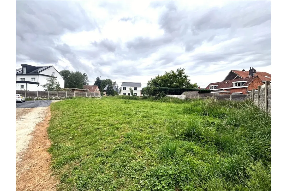 Terrain à bâtir à vendre à Mollem 1730 150000.00€  chambres m² - Annonce 551552