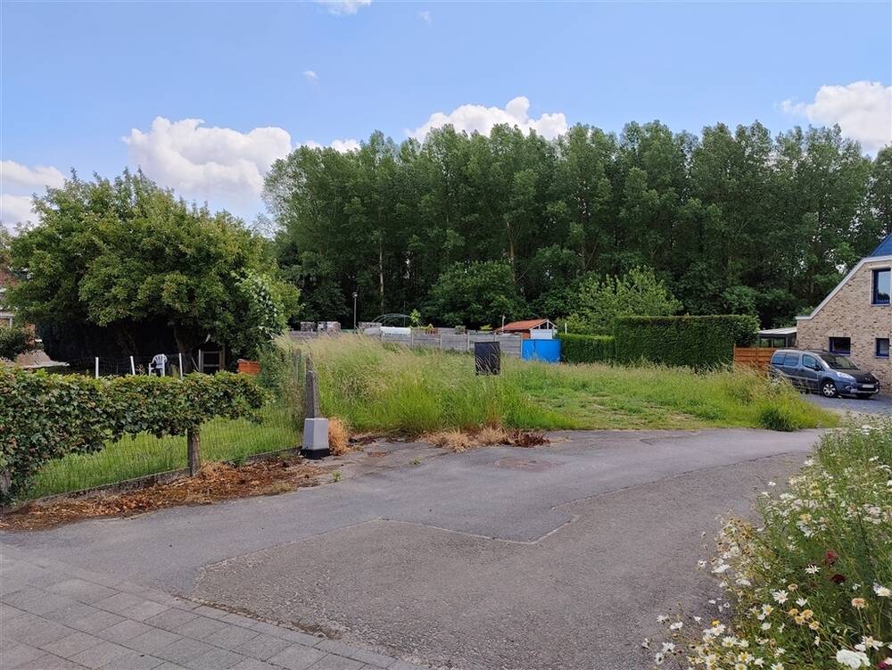 Grond te  koop in Mollem 1730 295000.00€  slaapkamers m² - Zoekertje 551551