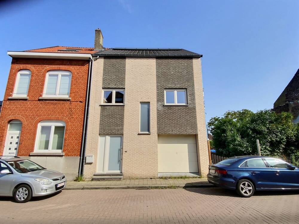 Huis te koop in Sint-Genesius-Rode 1640 535000.00€ 3 slaapkamers 175.00m² - Zoekertje 553948