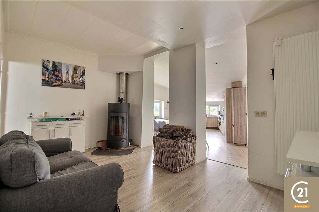 Maison à vendre à Mont-Saint-Guibert 1435 375000.00€ 4 chambres 135.00m² - Annonce 567875