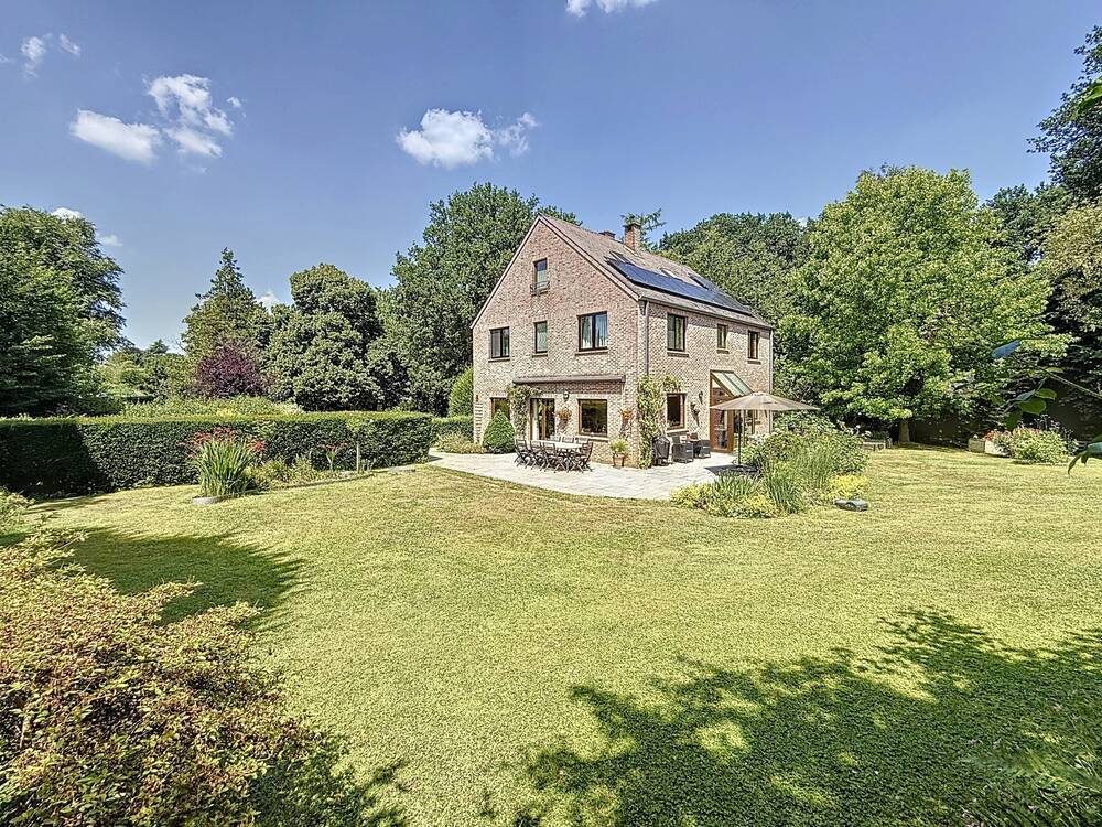 Villa à vendre à Genval 1332 845000.00€ 5 chambres 280.00m² - Annonce 554776