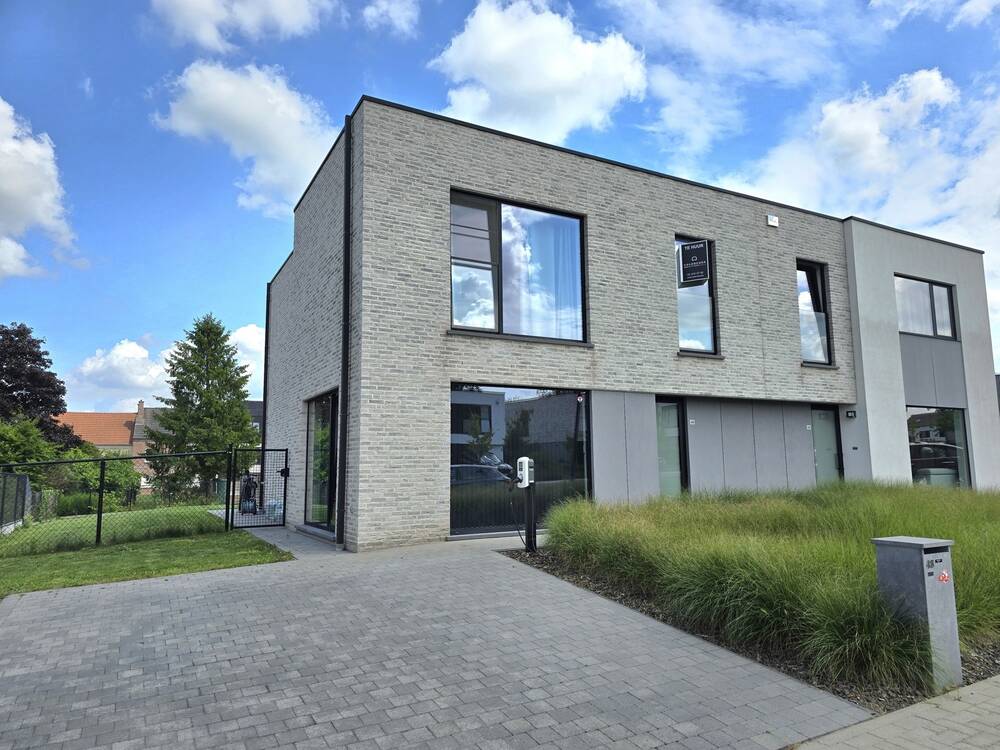 Huis te  huur in Beigem 1852 2050.00€ 3 slaapkamers 170.00m² - Zoekertje 556744
