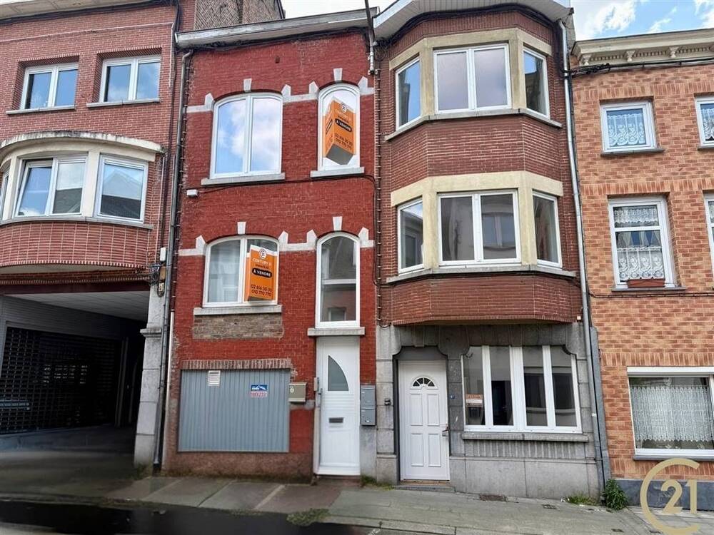 Benedenverdieping te  koop in Waver 1300 285000.00€ 3 slaapkamers 140.00m² - Zoekertje 556492