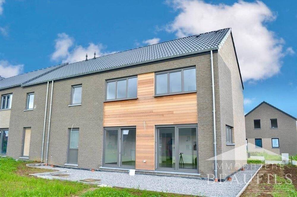 Maison à à Nivelles 1400 1500.00€ 4 chambres 171.00m² - Annonce 557237