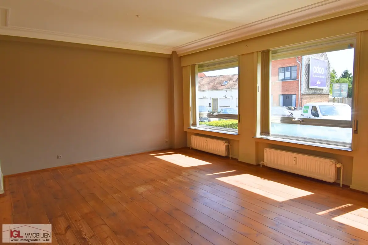 Appartement te koop in Sint-Pieters-Leeuw 1600 199000.00€ 1 slaapkamers 73.00m² - Zoekertje 558945