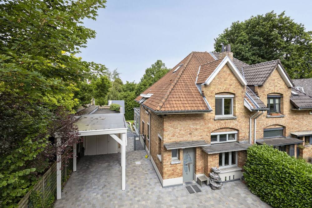 Huis te koop in Wezembeek-Oppem 1970 749000.00€ 4 slaapkamers 190.00m² - Zoekertje 559962