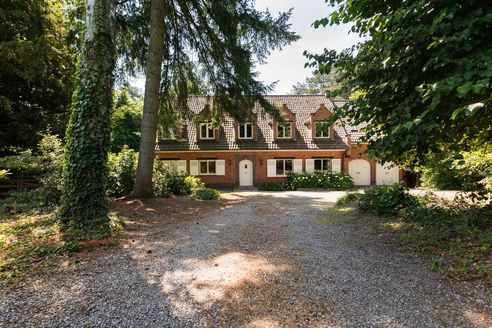 Villa à vendre à Ophain-Bois-Seigneur-Isaac 1421 1180000.00€ 6 chambres 350.00m² - Annonce 560380