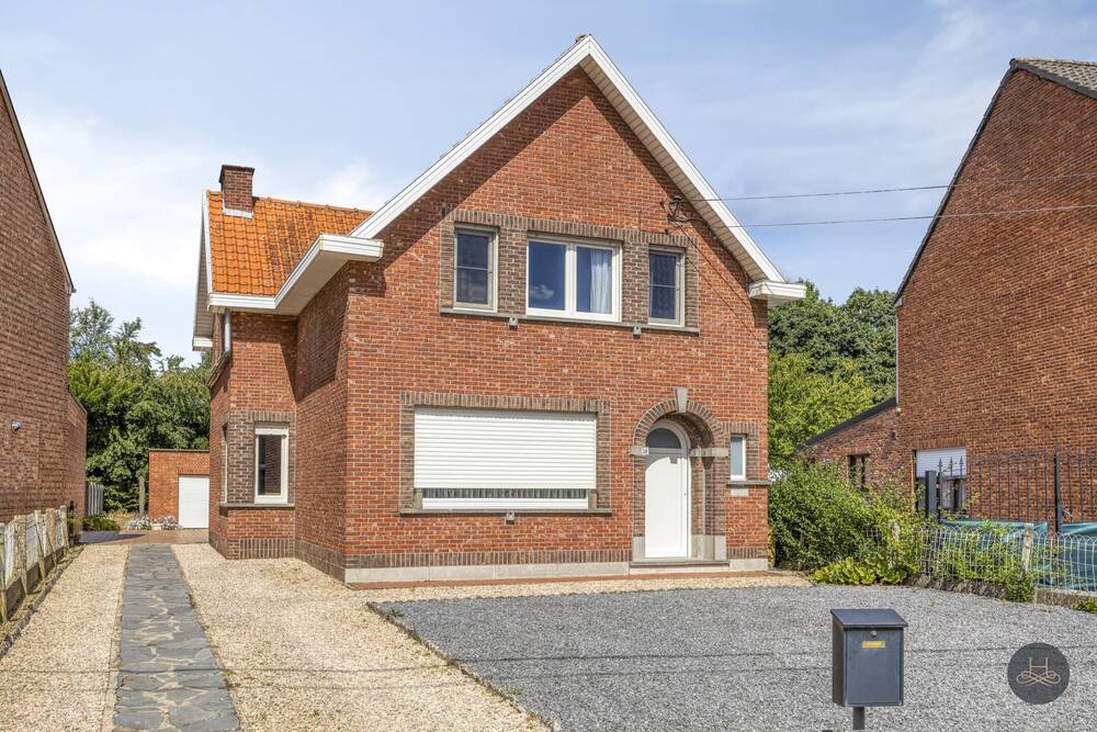 Huis te  koop in Begijnendijk 3130 210000.00€ 3 slaapkamers 137.00m² - Zoekertje 560855