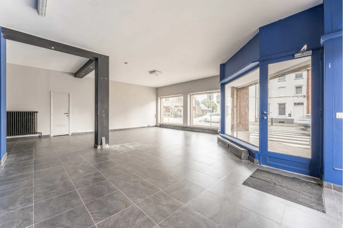Handelszaak te  huur in Waterloo 1410 1500.00€  slaapkamers 90.00m² - Zoekertje 562475