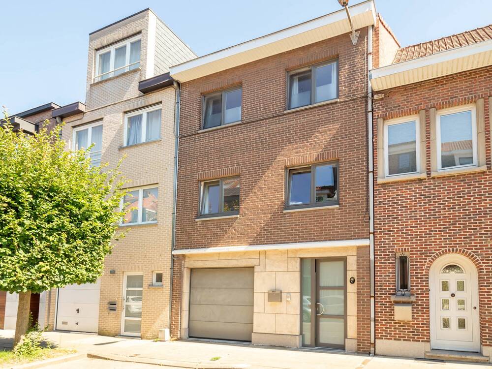Maison à à Woluwe-Saint-Pierre 1150 675000.00€ 4 chambres 195.00m² - Annonce 563581