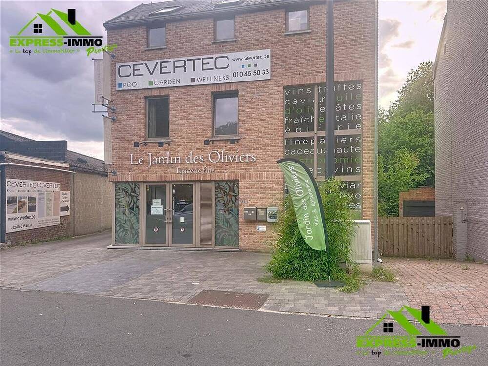 Commerce à louer à Wavre 1300 2500.00€ chambres 220.00m² - Annonce 564640