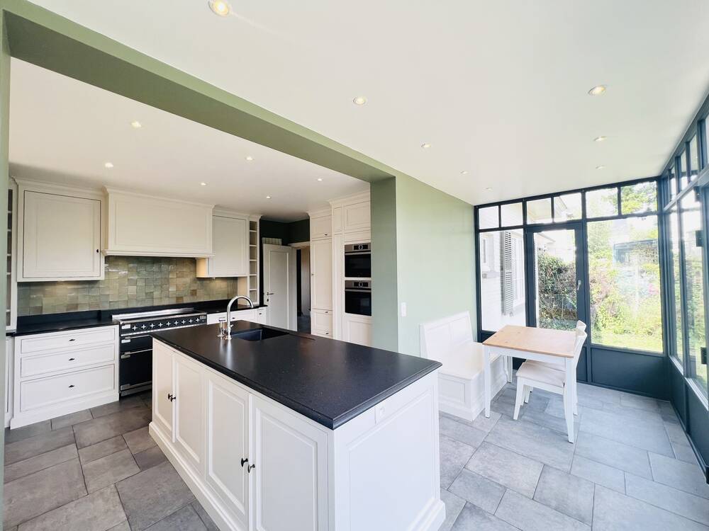 Villa te huur in Kraainem 1950 3650.00€ 5 slaapkamers 290.00m² - Zoekertje 563446