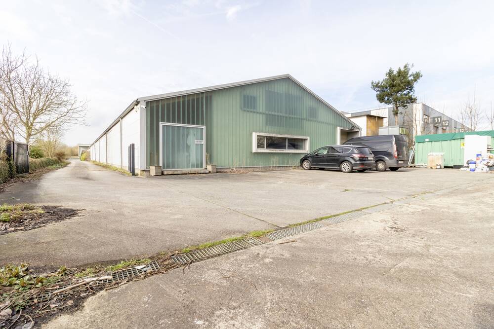 Commerce à vendre à Wavre 1300 1200000.00€ chambres 1325.00m² - Annonce 563552