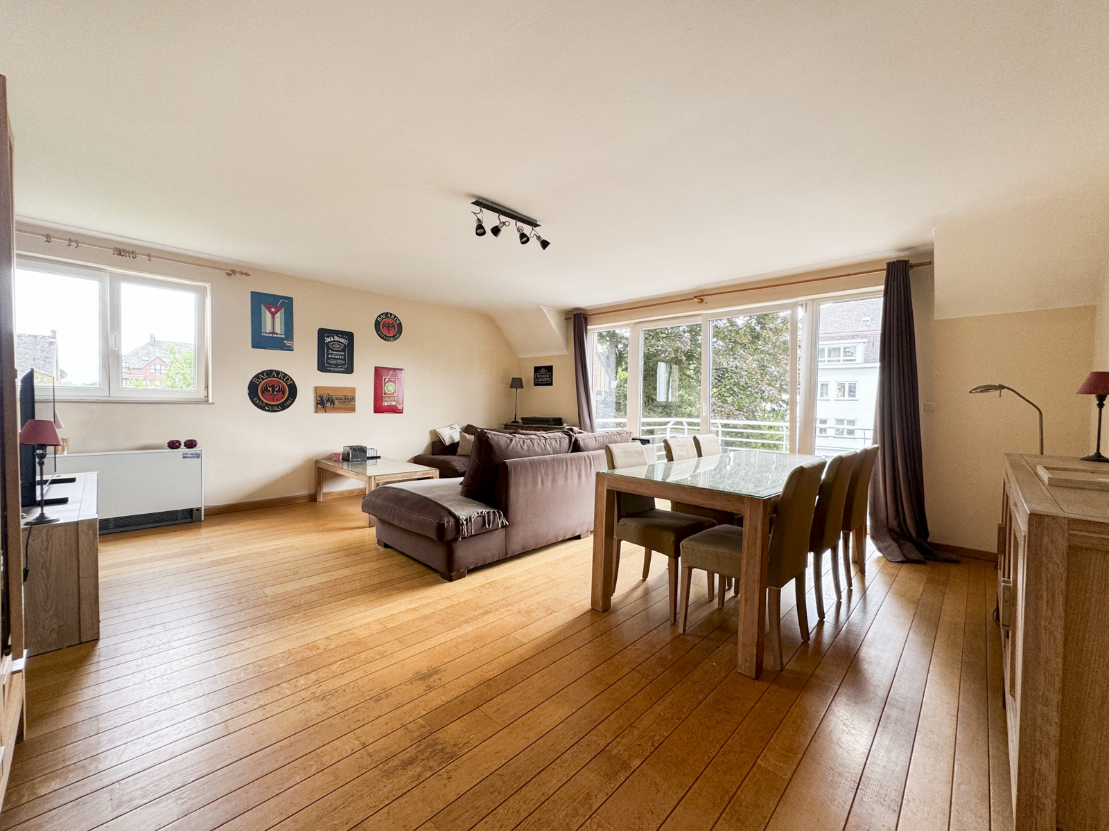 Appartement te  huur in Nijvel 1400 850.00€ 2 slaapkamers 91.00m² - Zoekertje 564603