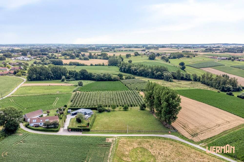 Maison à vendre à Chapelle-Saint-Pierre 1541 589000.00€ 4 chambres 150.00m² - Annonce 565886