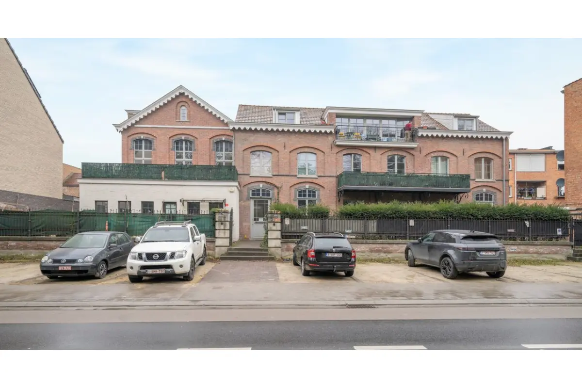 Appartement te  koop in Ruisbroek 1601 375000.00€ 3 slaapkamers 134.00m² - Zoekertje 567778