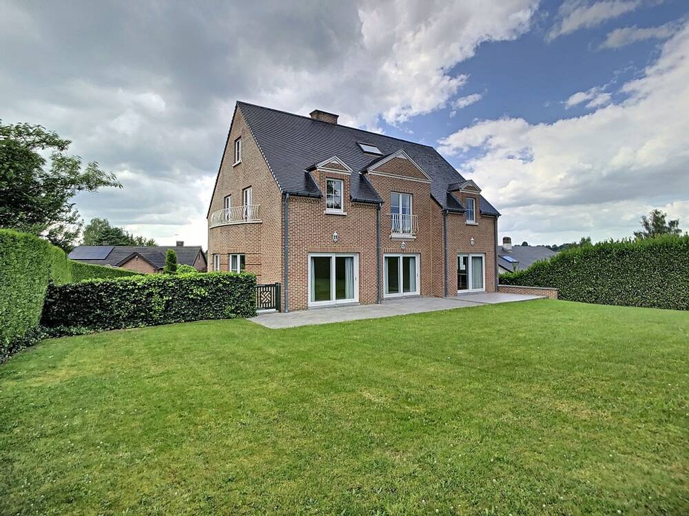 Huis te huur in Waterloo 1410 3800.00€ 6 slaapkamers 520.00m² - Zoekertje 567301