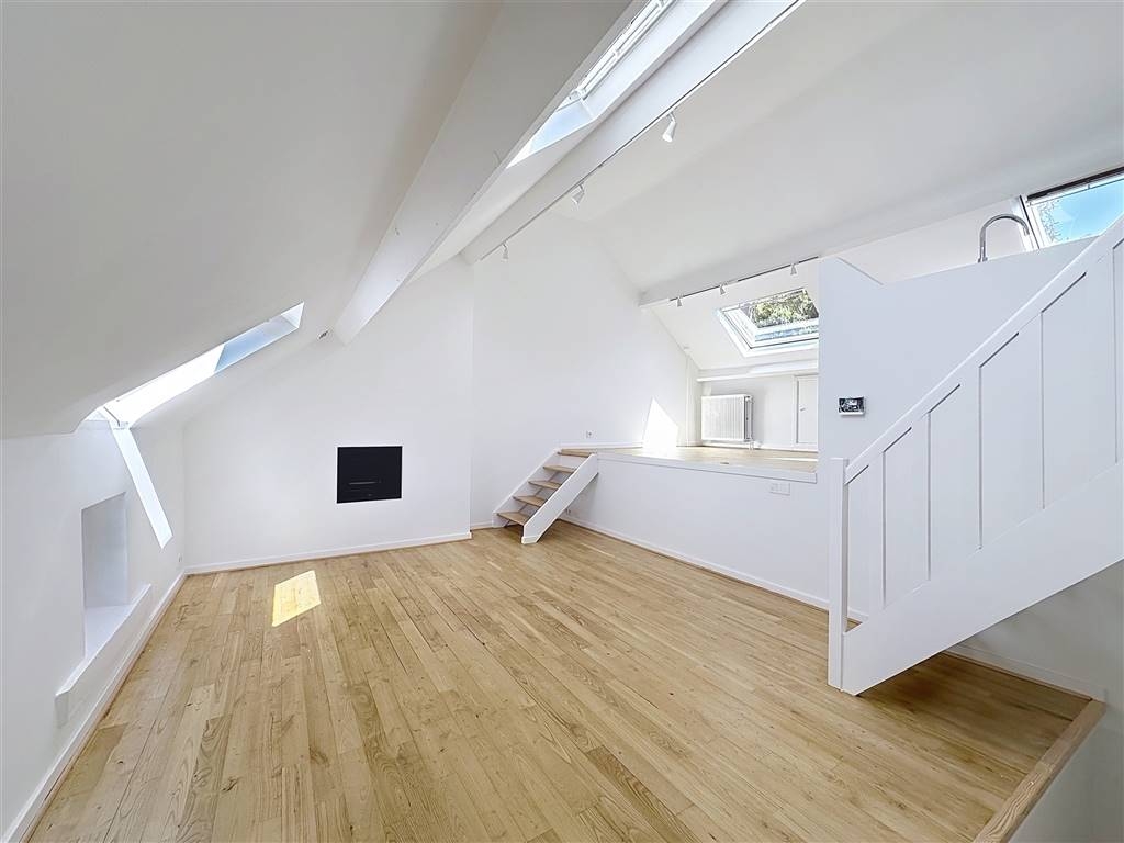 Maison à louer à Wezembeek-Oppem 1970 1195.00€ 2 chambres 100.00m² - Annonce 568027