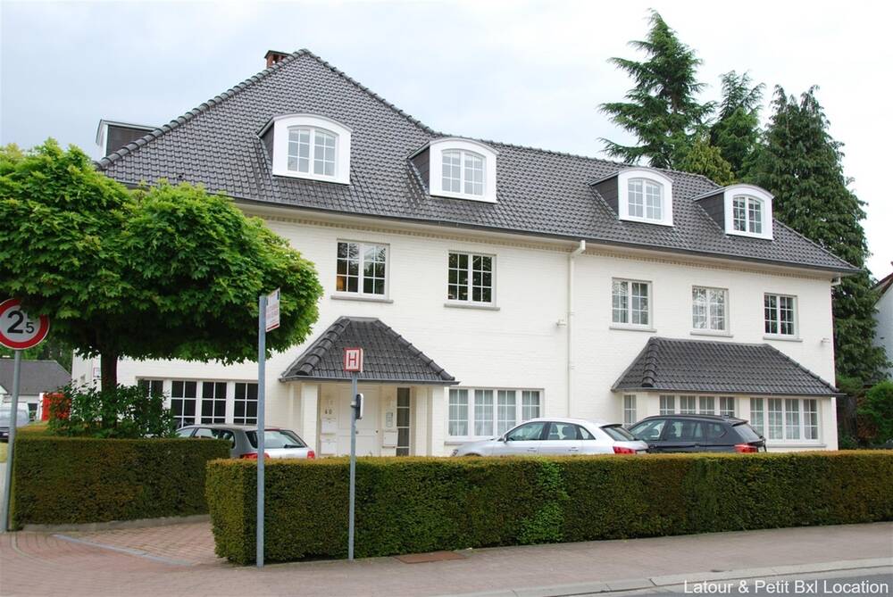 Appartement à louer à Rhode-Saint-Genese 1640 1500.00€ 3 chambres 163.00m² - Annonce 568529