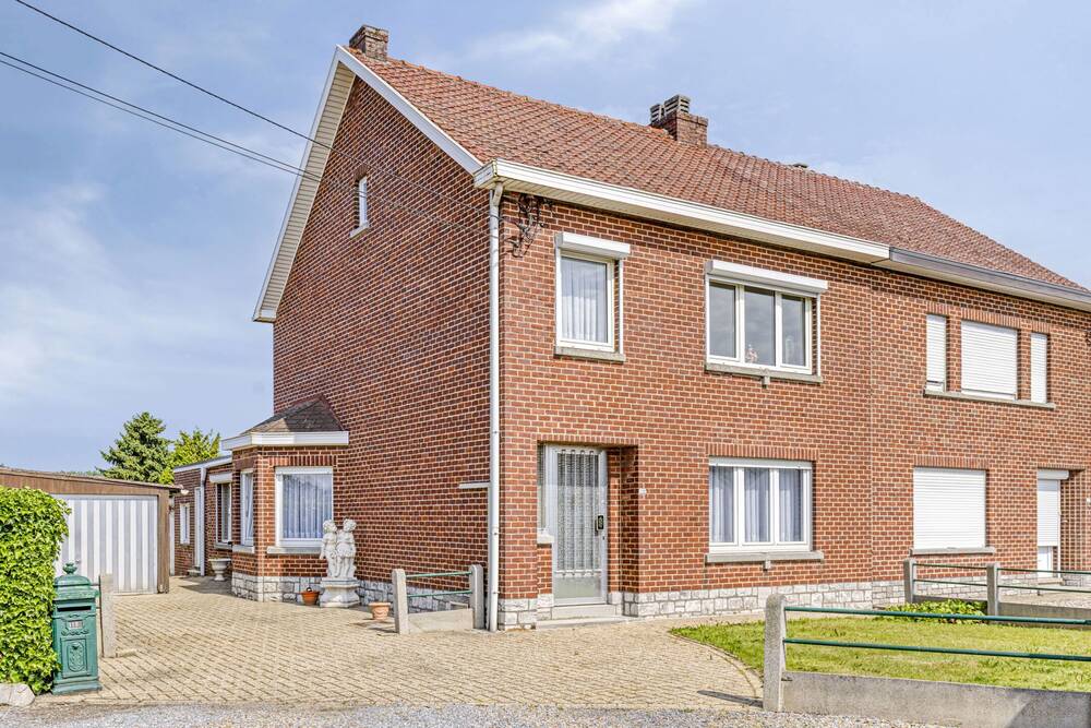 Huis te koop in Geetbets 3450 205000.00€ 3 slaapkamers 201.00m² - Zoekertje 570494