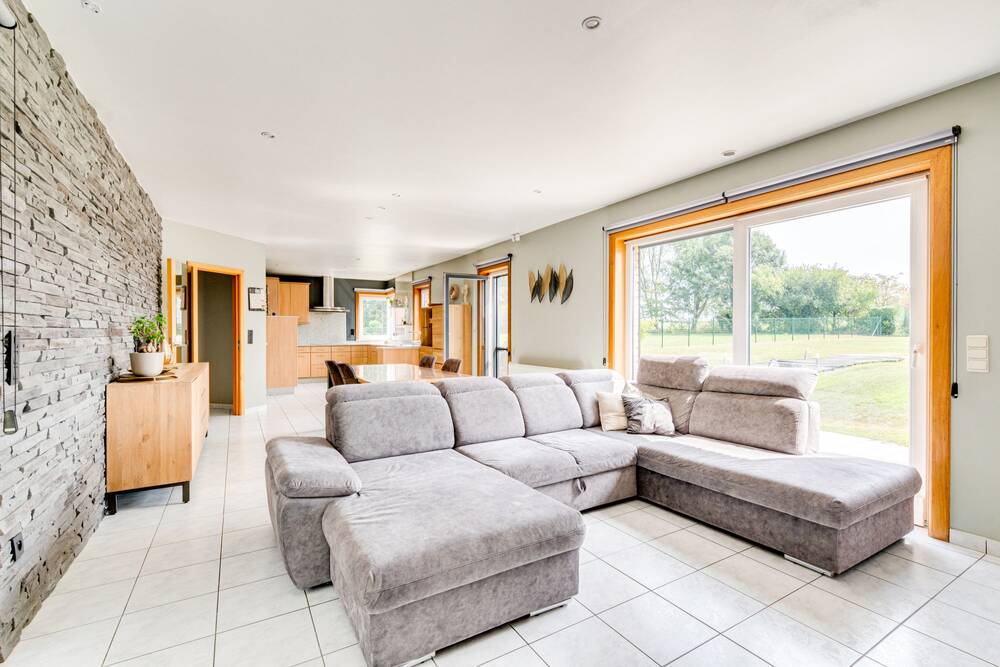 Villa à à Bassilly 7830 495000.00€ 3 chambres 190.00m² - Annonce 570210