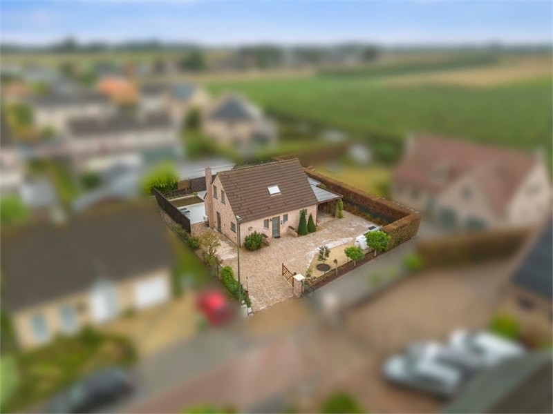 Huis te  koop in Drieslinter 3350 374000.00€ 3 slaapkamers m² - Zoekertje 568792