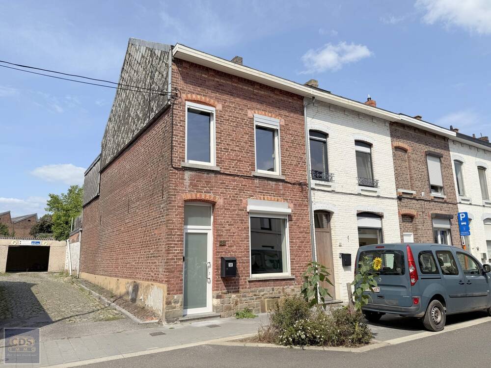 Huis te  koop in Tienen 3300 240000.00€ 3 slaapkamers 173.00m² - Zoekertje 568906