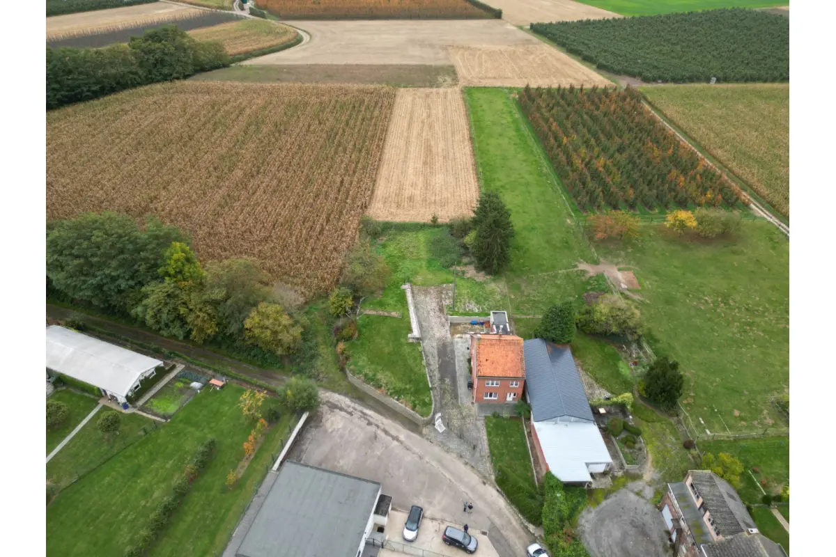 Huis te  koop in Zoutleeuw 3440 189000.00€  slaapkamers 166.00m² - Zoekertje 568862