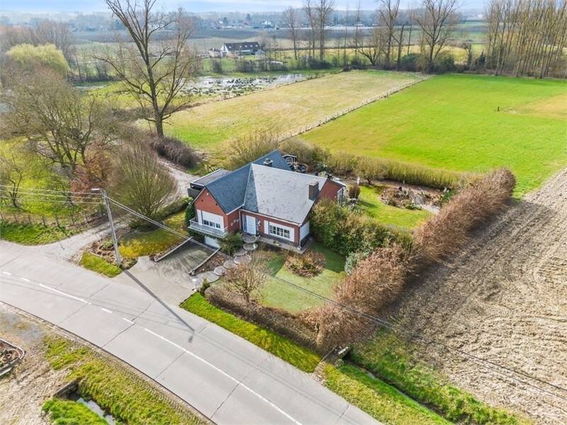 Huis te  koop in Zoutleeuw 3440 395000.00€ 3 slaapkamers m² - Zoekertje 568832