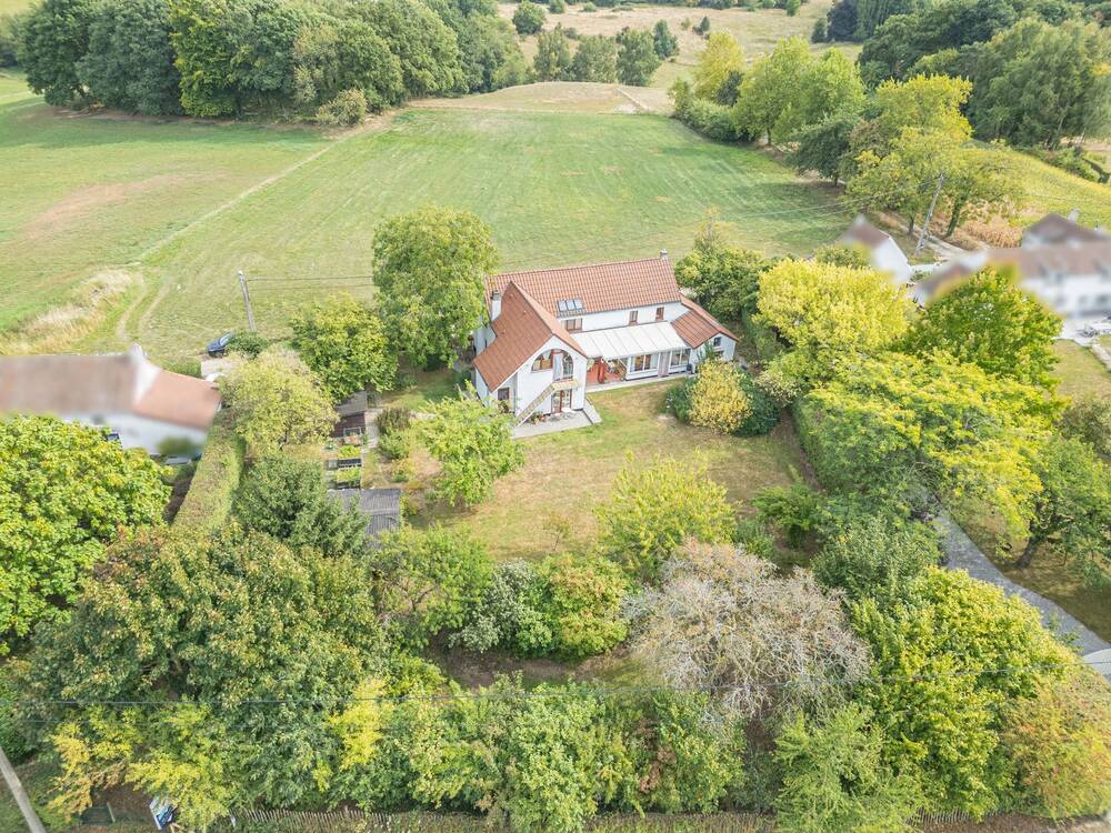 Bungalow te  koop in Lasne 1380 745000.00€ 4 slaapkamers 265.00m² - Zoekertje 570282