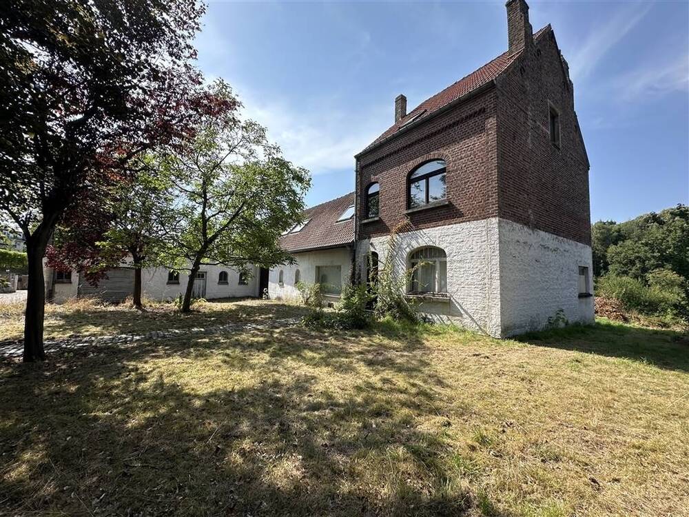 Bouwgrond te  koop in Rixensart 1330 690000.00€  slaapkamers m² - Zoekertje 570131