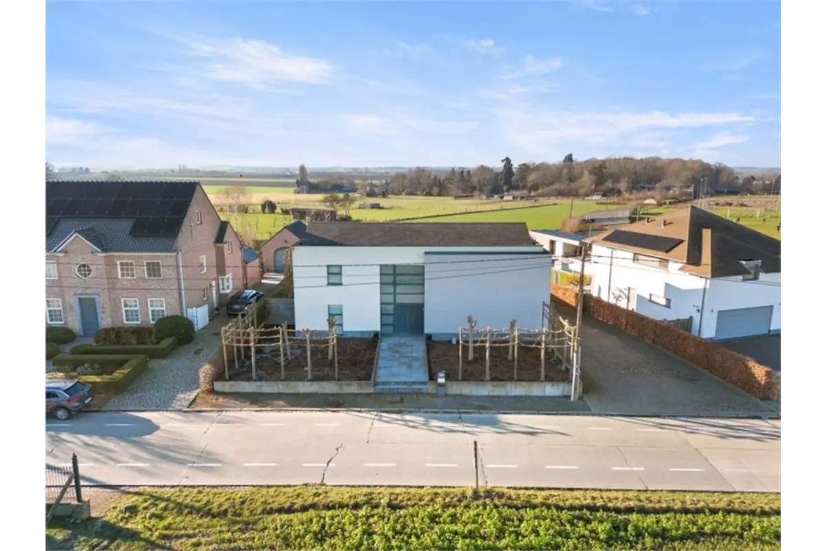 Huis te  koop in Tienen 3300 595000.00€ 3 slaapkamers m² - Zoekertje 568837