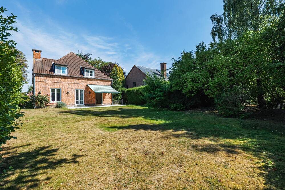 Maison à vendre à Wezembeek-Oppem 1970 1150000.00€ 4 chambres 240.00m² - Annonce 570308