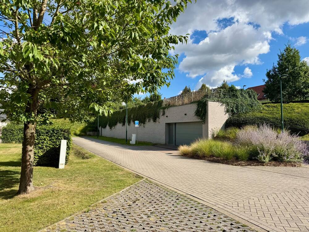 Parking / garage à vendre à Waterloo 1410 25000.00€ chambres m² - Annonce 570940