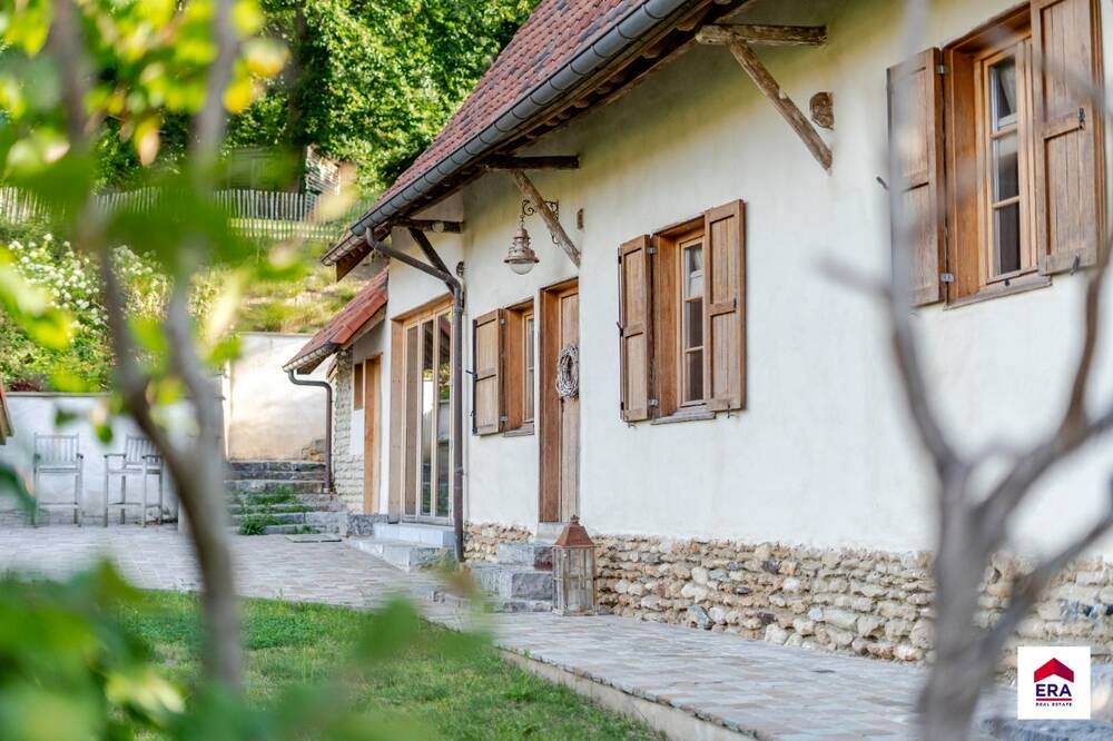 Maison à vendre à Lot 1651 665000.00€ 3 chambres 203.00m² - Annonce 572110