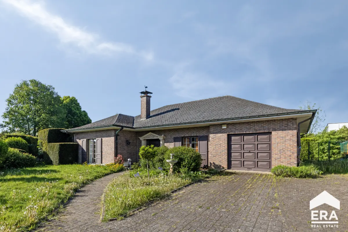 Huis te  huur in Groot-Bijgaarden 1702 1800.00€ 2 slaapkamers 310.00m² - Zoekertje 572960