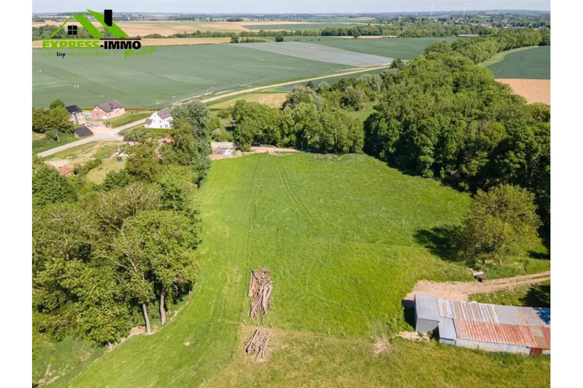 Terrain à vendre à Jandrain-Jandrenouille 1350 249000.00€  chambres m² - Annonce 572867