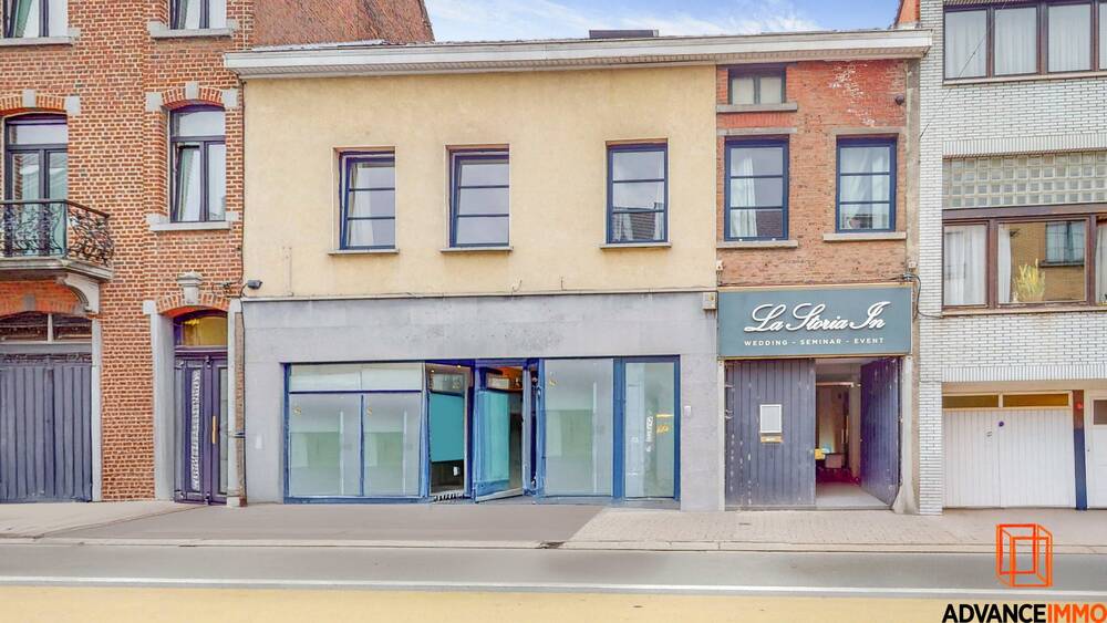 Commerce à vendre à Halle 1500 385000.00€  chambres 574.00m² - Annonce 573059