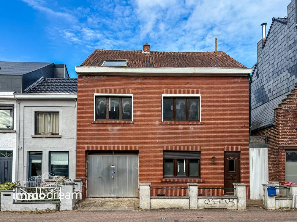 Huis te  koop in Waterloo 1410 295000.00€ 4 slaapkamers 212.00m² - Zoekertje 573069